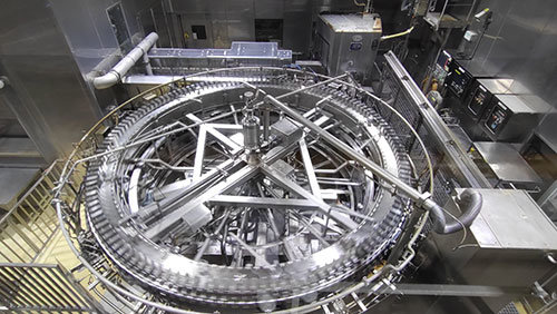 NEC provides a predictive anomaly detection system using AI at Suntory's Natural Water Beer Plant in Kyoto